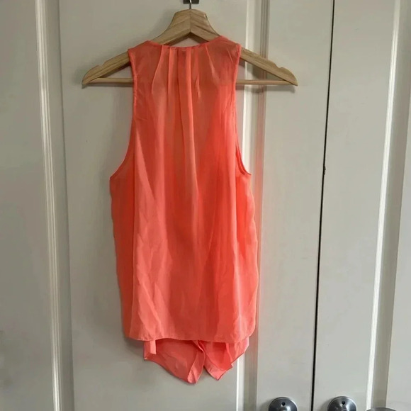 Wilfred 100% silk tank top - Picture 3 of 5